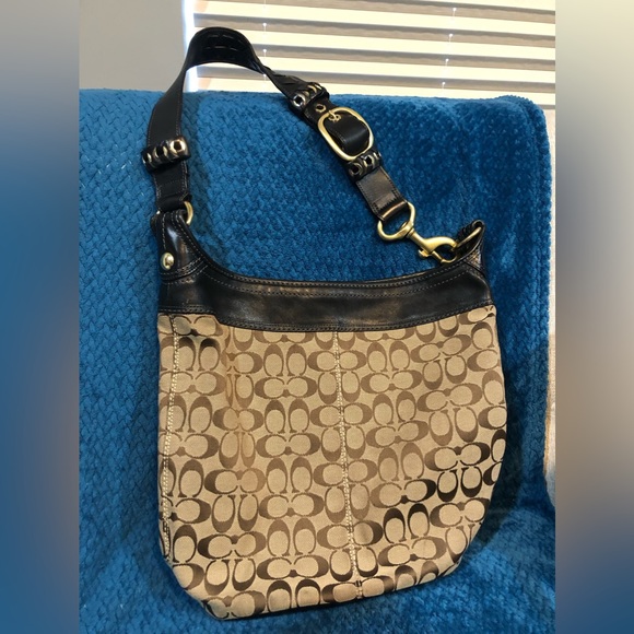 Coach Extra Large Bag - Picture 1 of 10